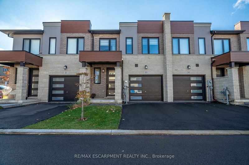 home for sale on 33 Southam Lane