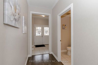 24 Weatherall Ave, Cambridge -  image-0-4