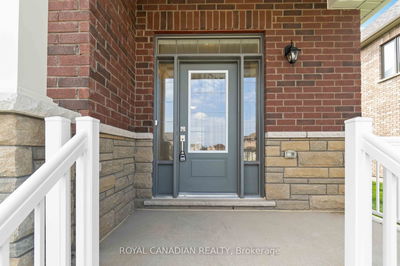 40 Lumb Dr, Cambridge -  image-0-3