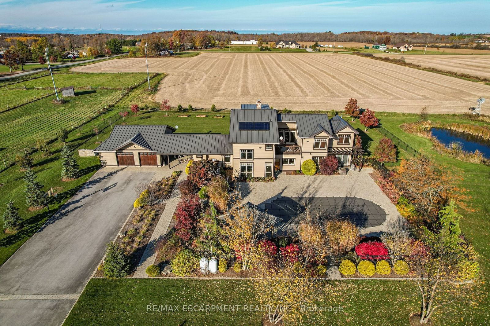 Building at 331 Russ Road, Grimsby, 055 - Grimsby Escarpment