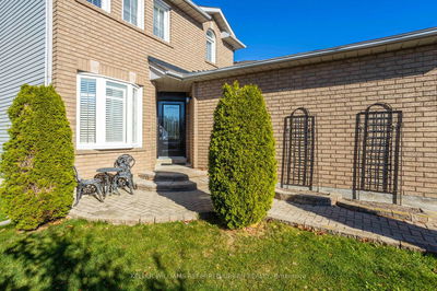 214 Sutherland Cres, Cobourg - Cobourg image-0-3