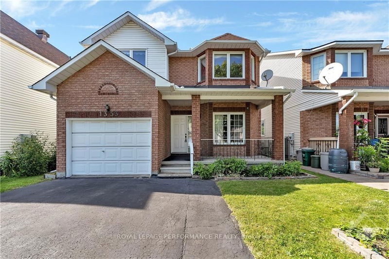 home for sale on 1353 PAARDEBURGH Avenue