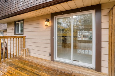 Unit 27 — 49 Cedarwoods Cres, Kitchener -  image-0-1