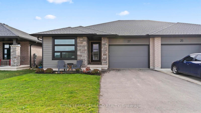 home for sale on 27 Feathers Crossing
