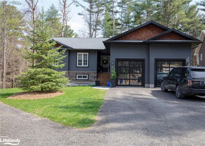 1043 FLEMING Dr, Gravenhurst - Morrison image-0-2