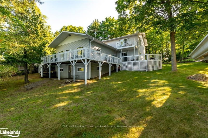 326 CHIKOPI Rd, Magnetawan, P0A 1P0 | Image 2