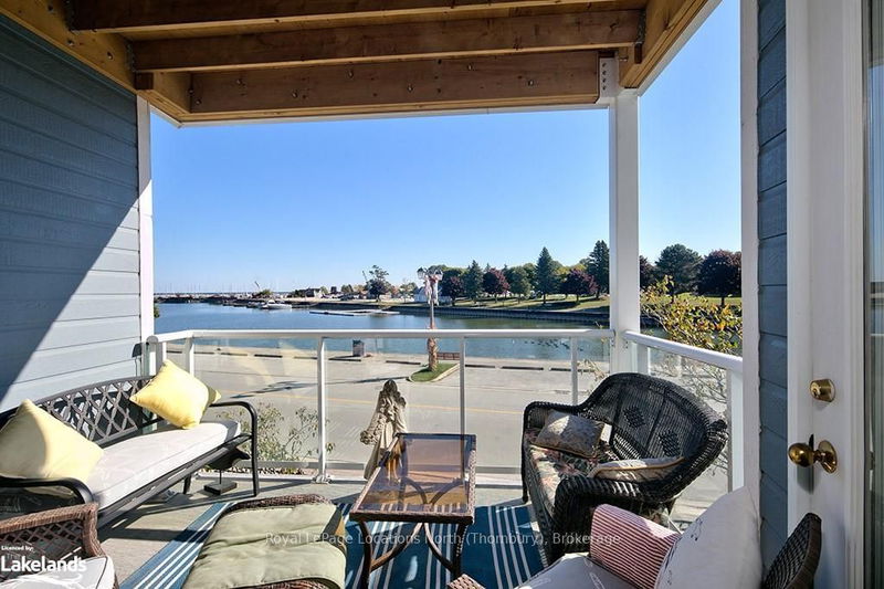 home for lease on 202-34 BAYFIELD Street
