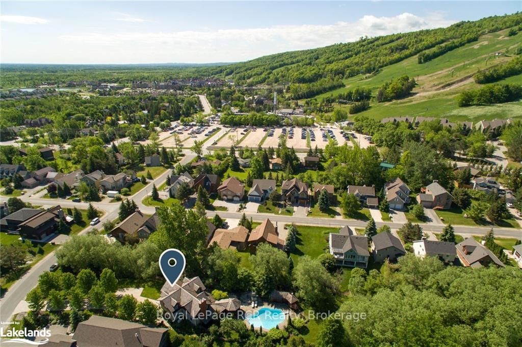 Detached House sold at 118 HERITAGE Drive, Blue Mountains, Blue Mountains, L9Y 0M6 - MLS: X10437962