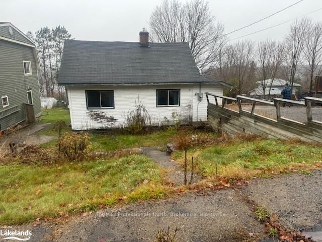 home for sale on 34 MARY Street W