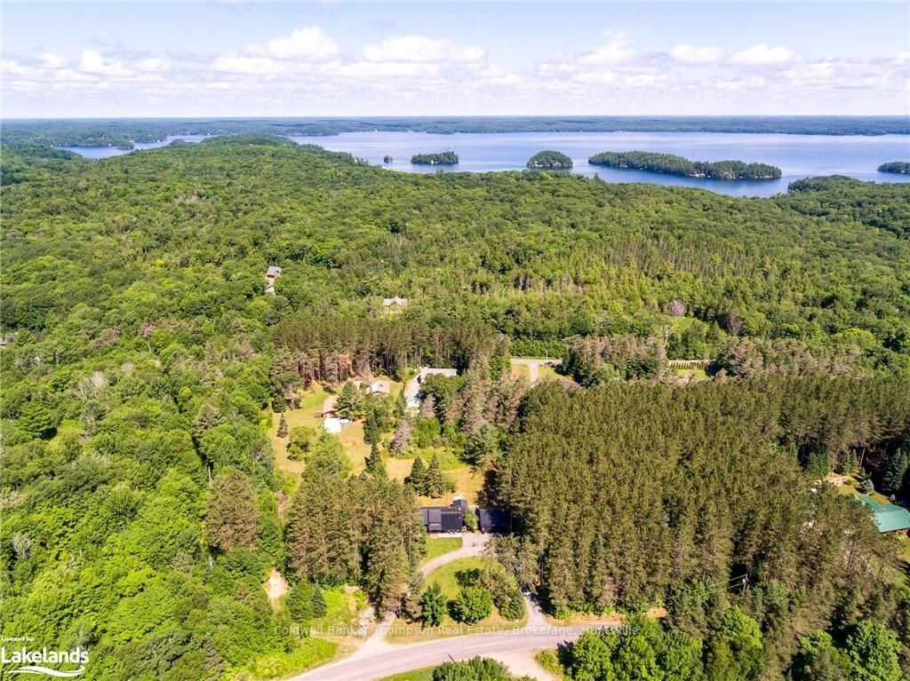 Detached House sold at 1049 LAWRENCE PIT Road, Muskoka Lakes, Watt, P0B 1M0 - MLS: X10439968