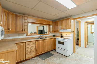 16366 HIGHWAY 35, Algonquin Highlands -  image-0-4