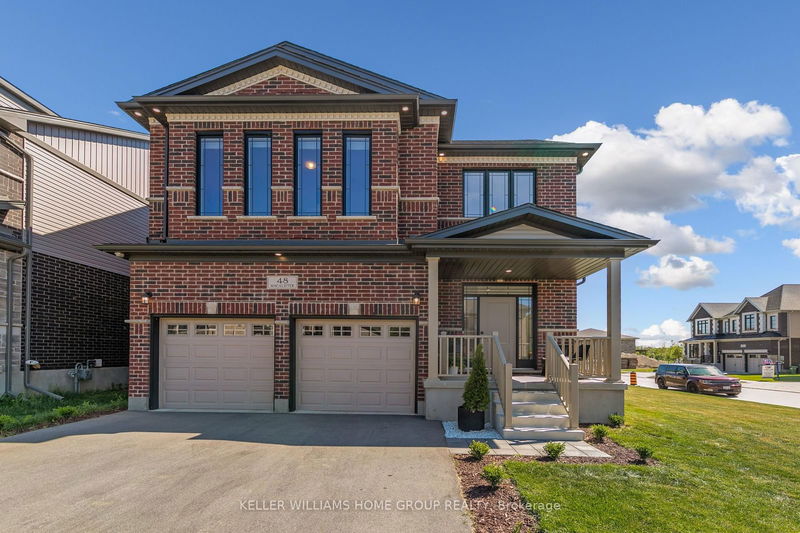 home for sale on 48 Macalister Boulevard