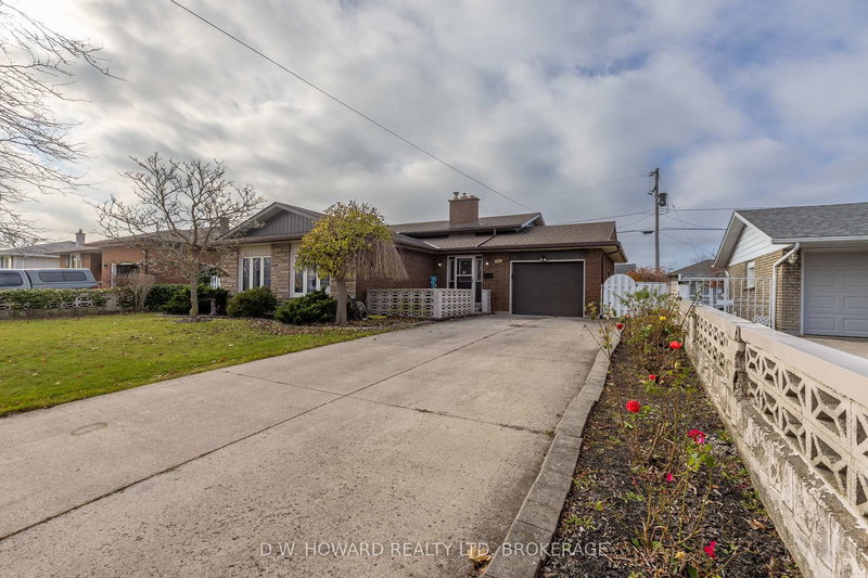 66 Watt Ave, Welland, L3B 1J3 | Image 3