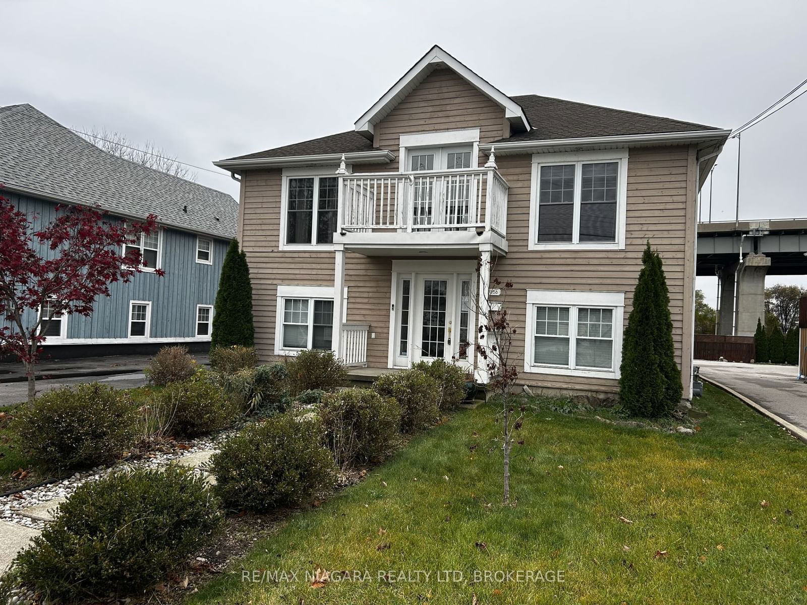 Building at 1056 BEACH Boulevard, Hamilton, Hamilton Beach