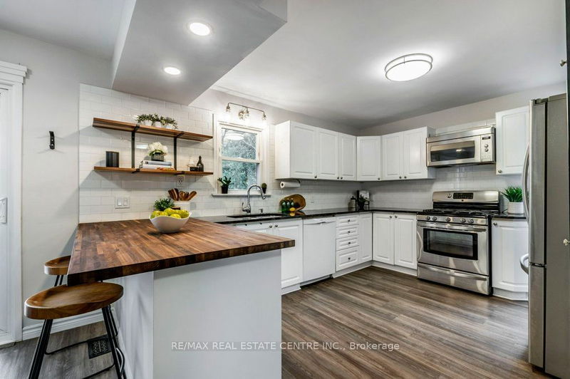 home for sale on 366 East 25th Street