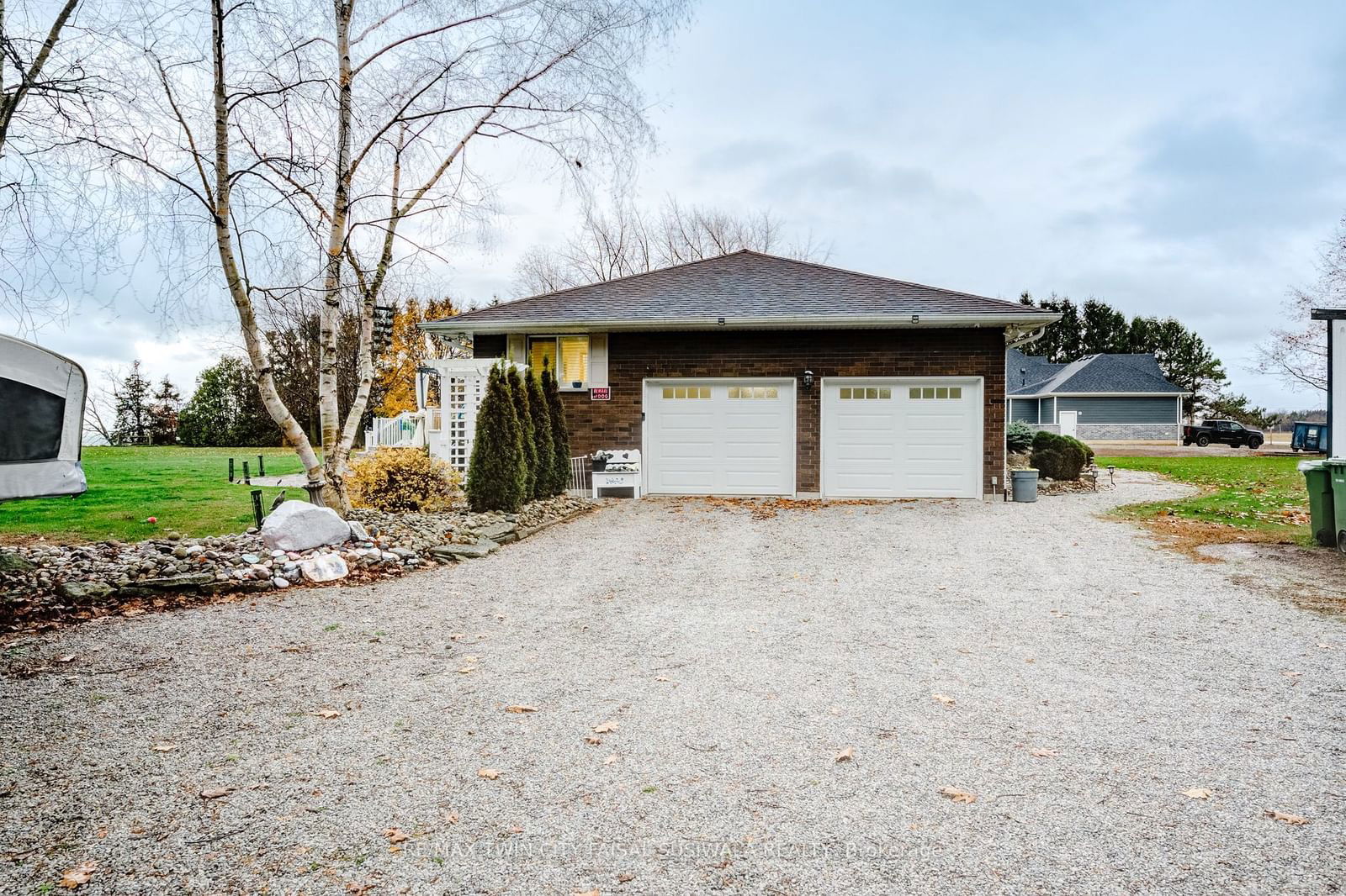 Detached House sold at 7150 Talbot Trail, Chatham-Kent, Rural Raleigh, N0P 1A0 - MLS: X10441926