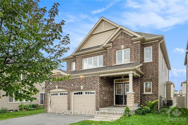 home for sale on 901 PEDIGREE Street