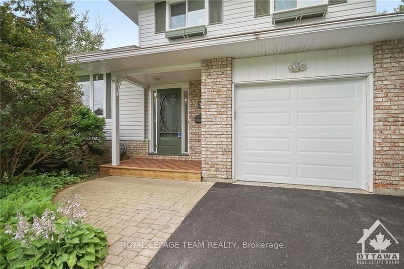 34 BEVERLY St, Ottawa, K2S 0S2 | Image 2