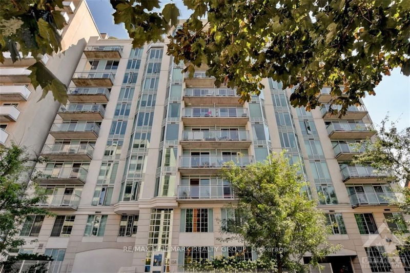 home for sale on 906-138 SOMERSET Street W