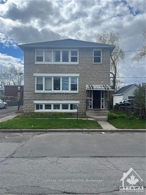 382 BRANT St, Vanier and Kingsview Park - 3404 - Vanier image-0-0