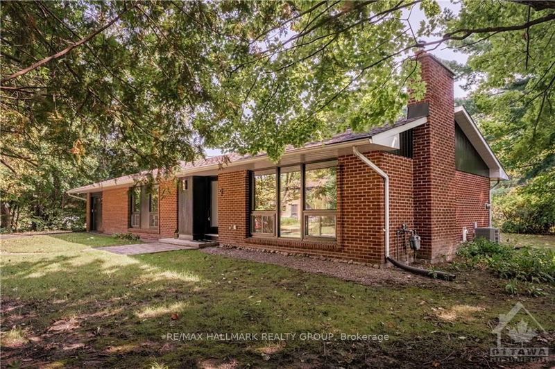 home for sale on 9 KINGSFORD Crescent