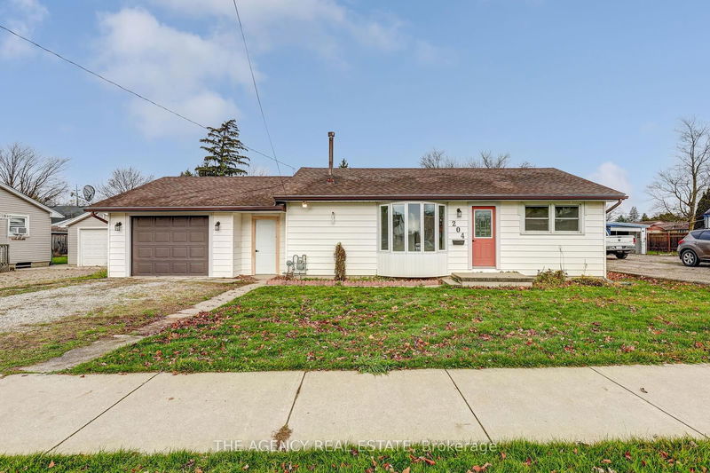 home for sale on 204 Symes Street