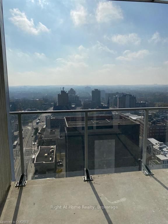 60 FREDERICK Street, Unit 2013 - Photo 10