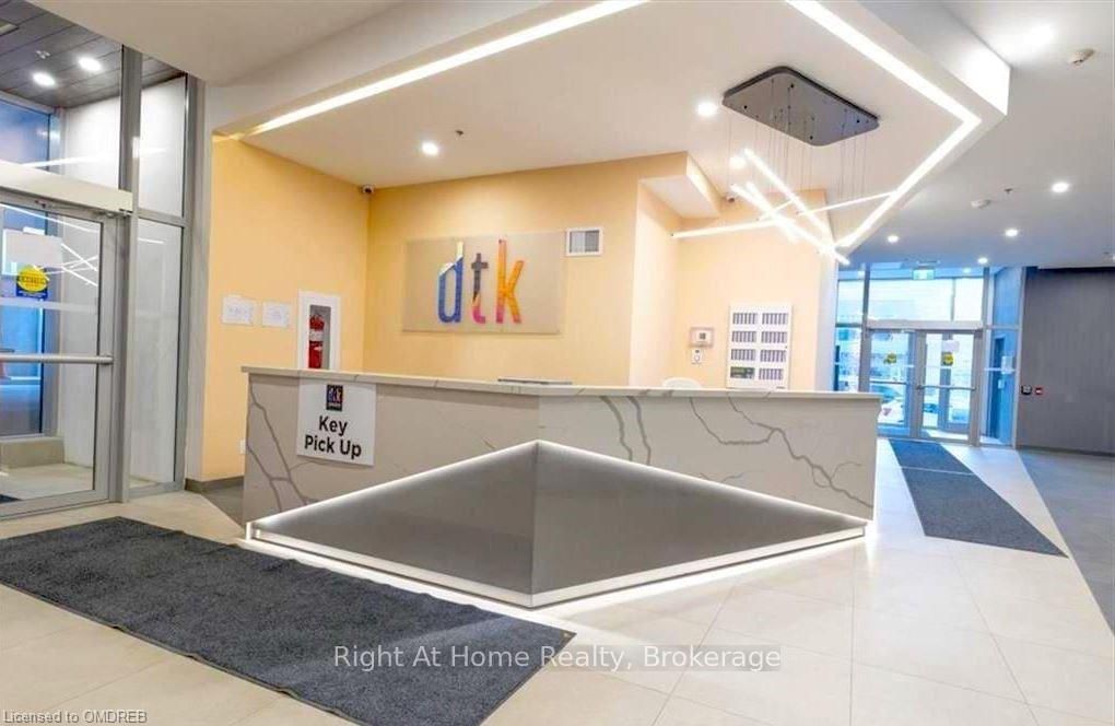 60 FREDERICK Street, Unit 2013 - Photo 15