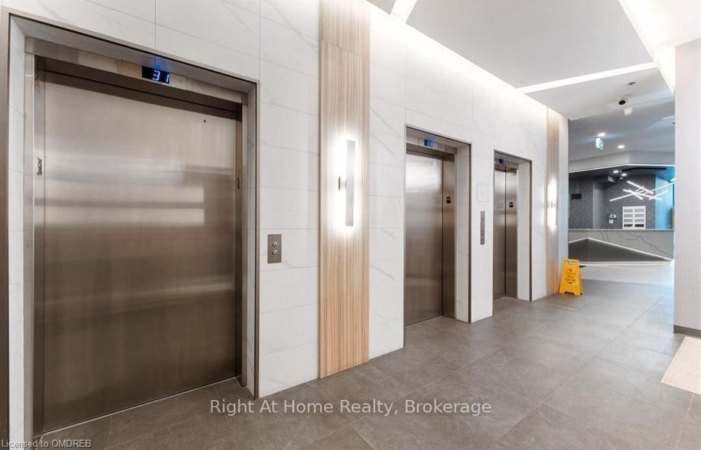 60 FREDERICK Street, Unit 2013 - Photo 16