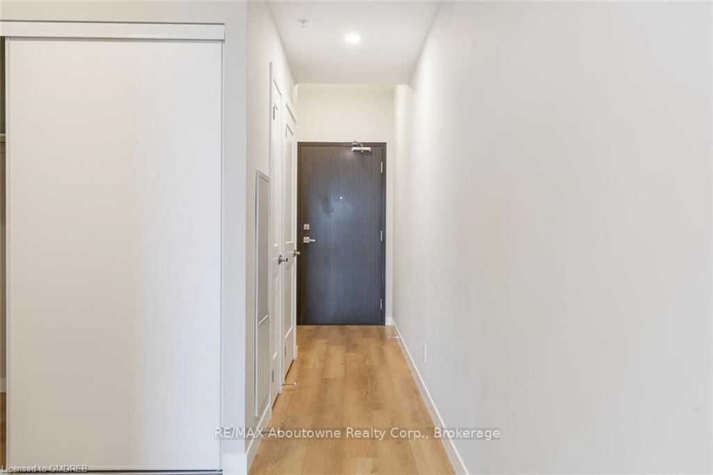 15 QUEEN Street S, Unit 2204 - Photo 3