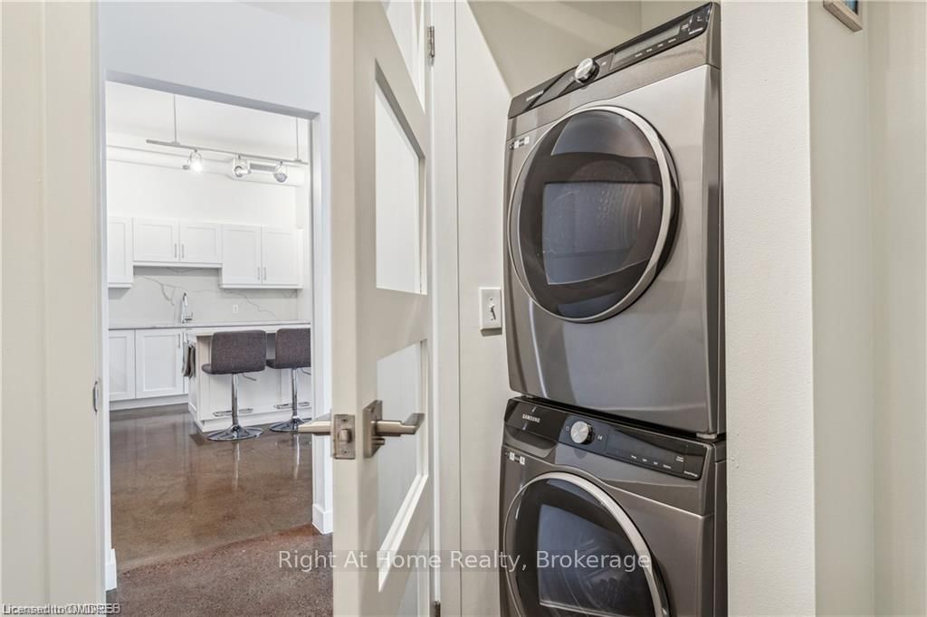 66 BAY Street S, Unit 308 - Photo 27