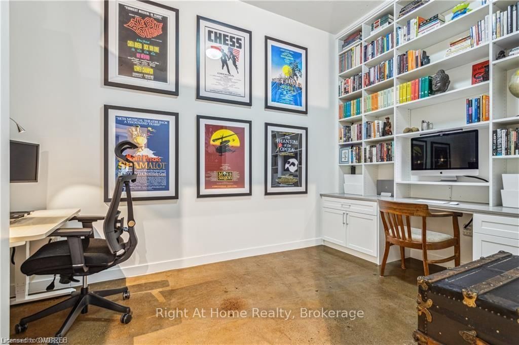 66 BAY Street S, Unit 308 - Photo 29