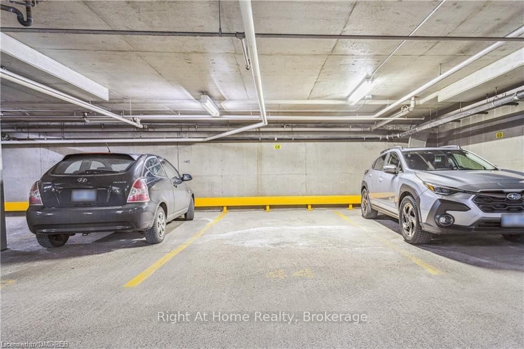 66 BAY Street S, Unit 308 - Photo 33