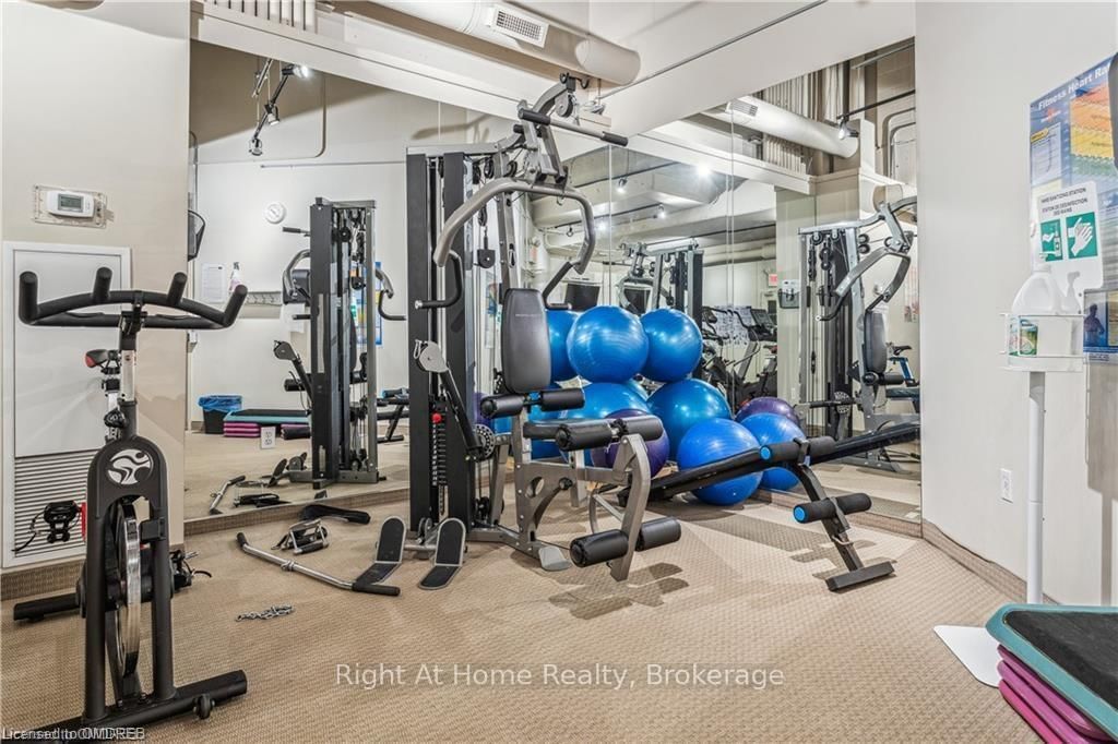 66 BAY Street S, Unit 308 - Photo 34