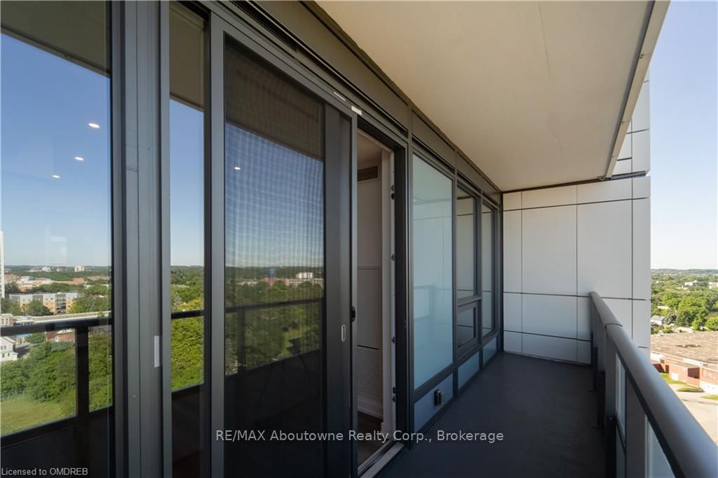 5 WELLINGTON Street S, Unit 1407 - Photo 11