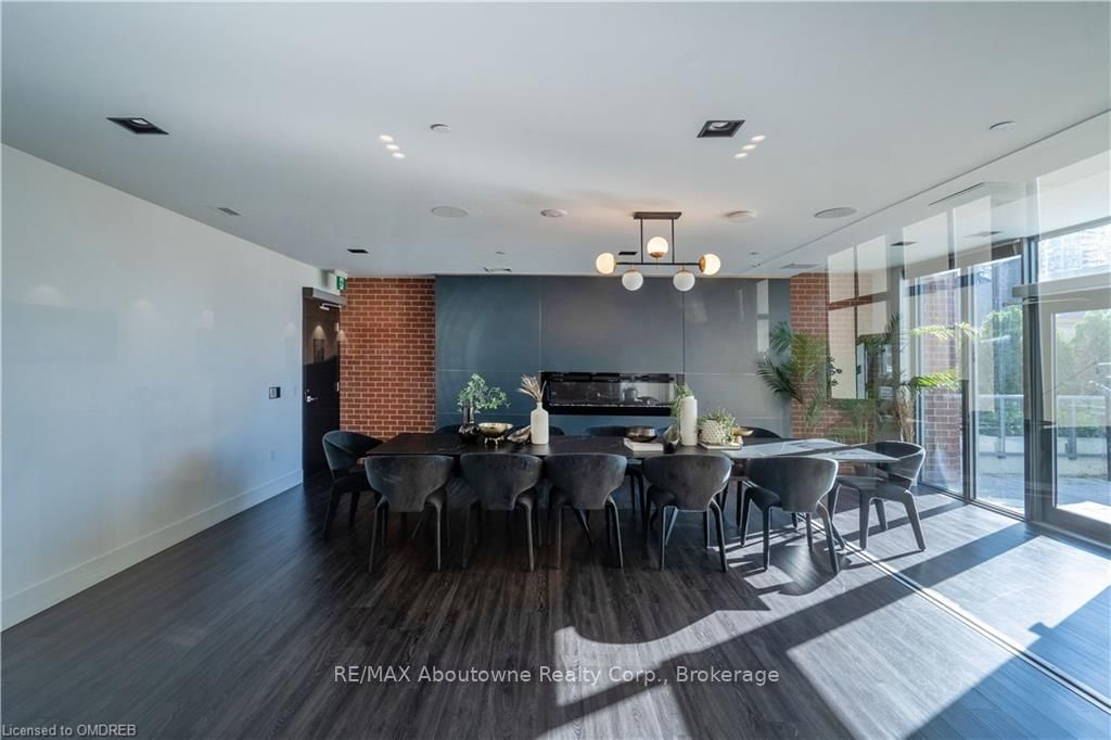 5 WELLINGTON Street S, Unit 1407 - Photo 20