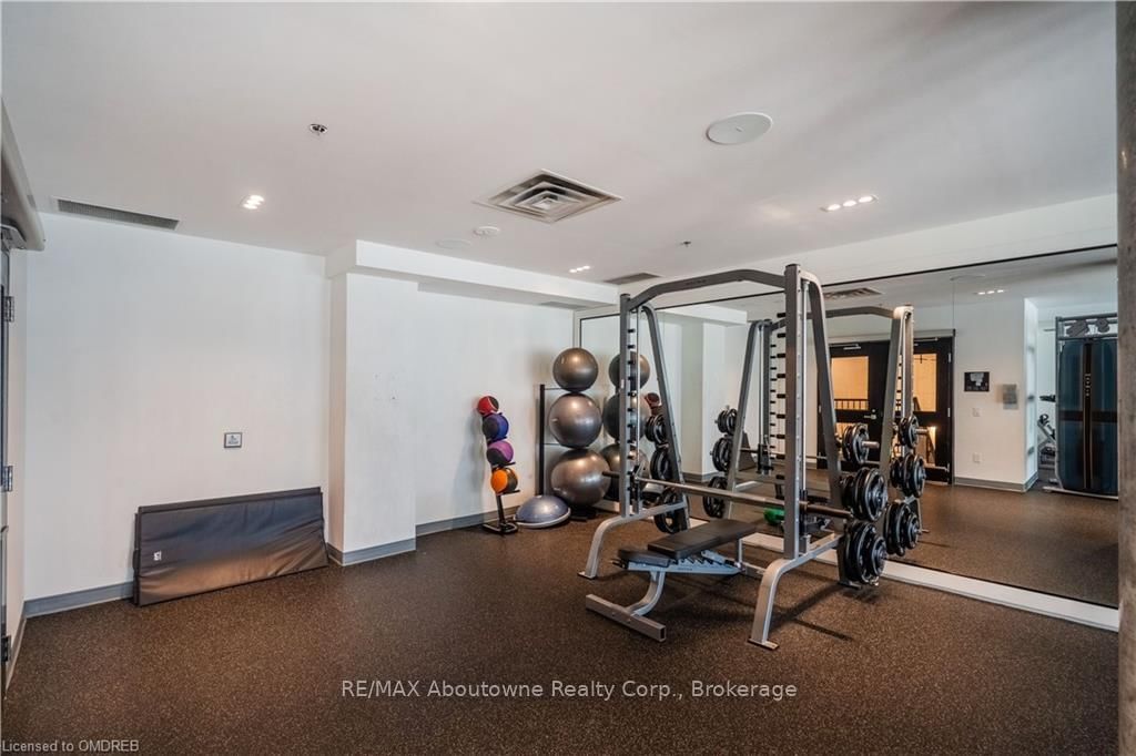 5 WELLINGTON Street S, Unit 1407 - Photo 24