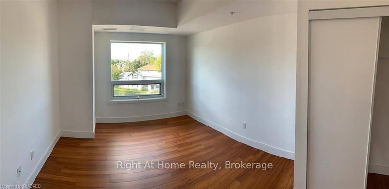 308 - 1 WELLINGTON St, Brantford, N3T 2L3 | Image 2