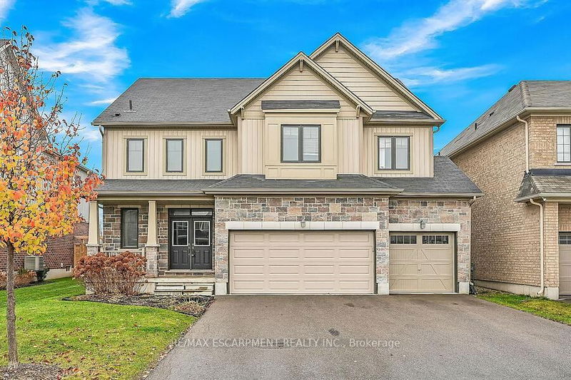 home for sale on 87 LARRY Crescent