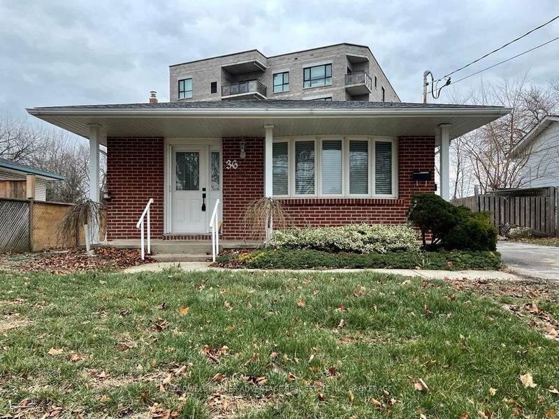 home for lease on LOWER-36 HIGHCOURT Crescent