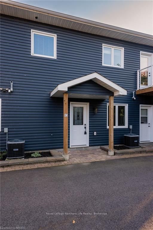 Townhouse sold at C-537 ANN Street, North Bay, Central, P1B 5L4 - MLS: X10708350