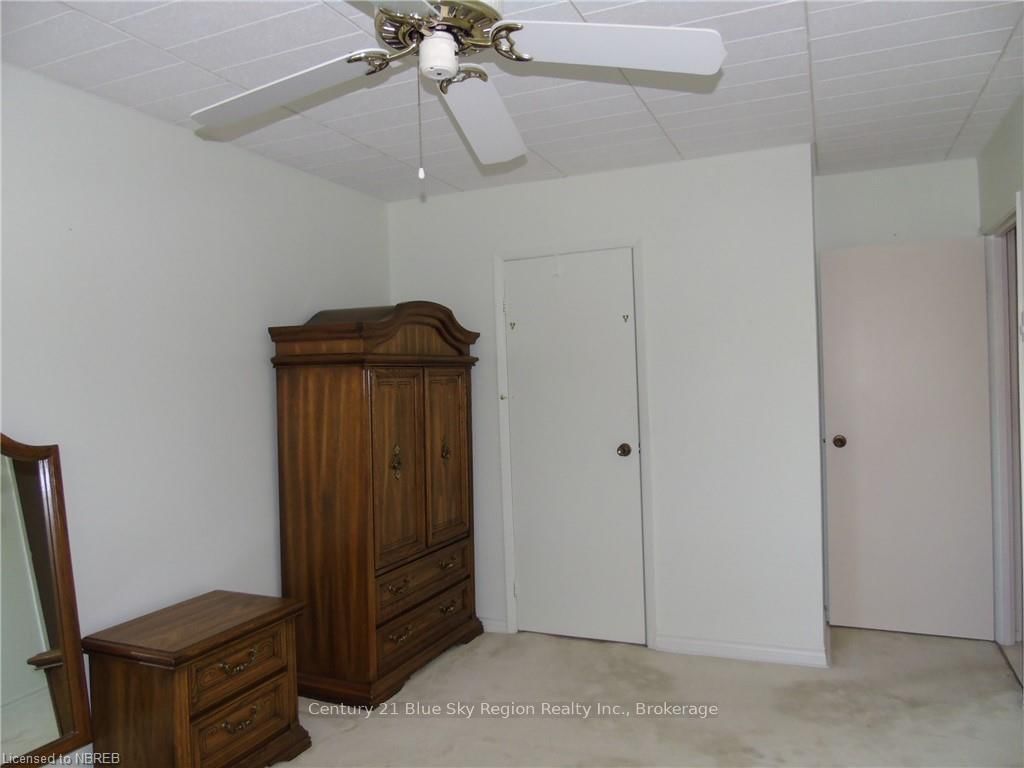 Listing Image 30