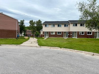 300 GLEN ROUGE Dr, North Bay - Birchaven image-0-1