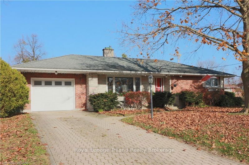 home for sale on 35 ALTADORE Crescent