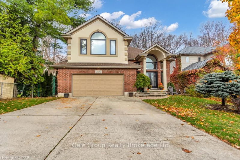 home for sale on 103 FORESTWAY Trail