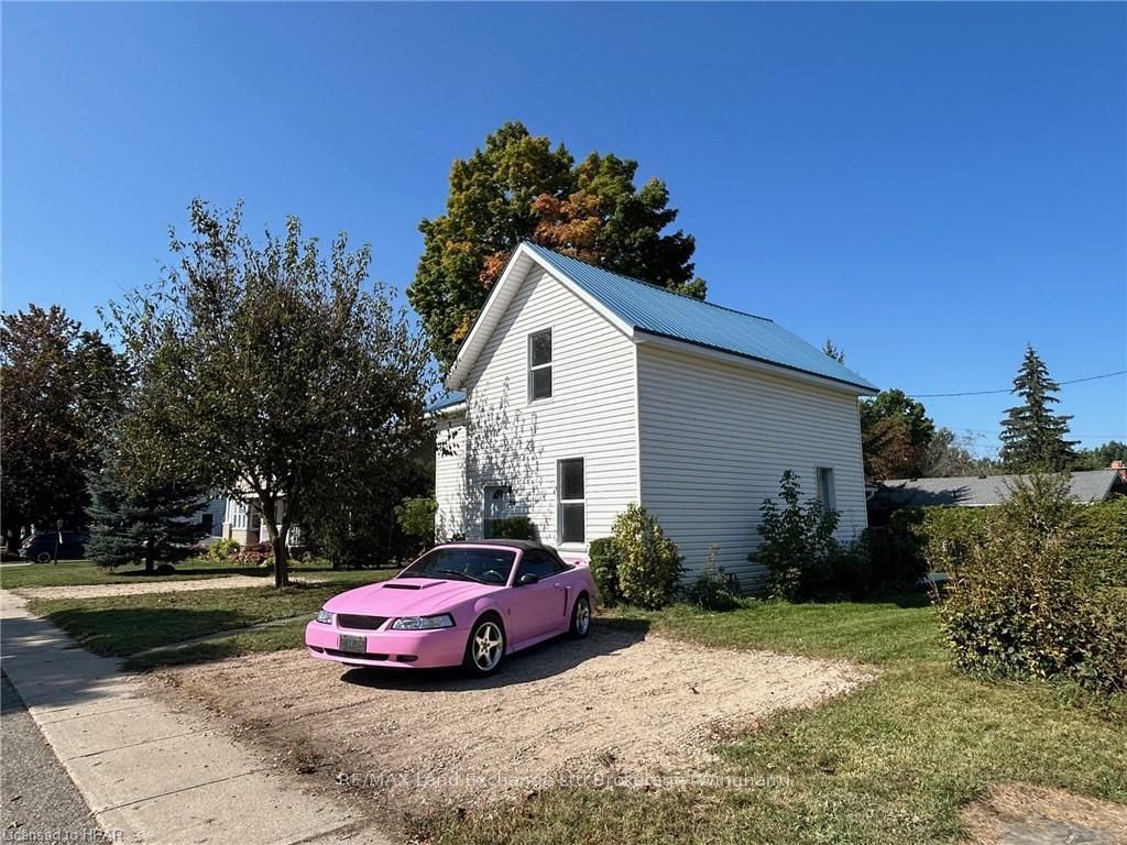 Detached House sold at 304 LEOPOLD Street, North Huron, Wingham, N0G 2W0 - MLS: X10779992