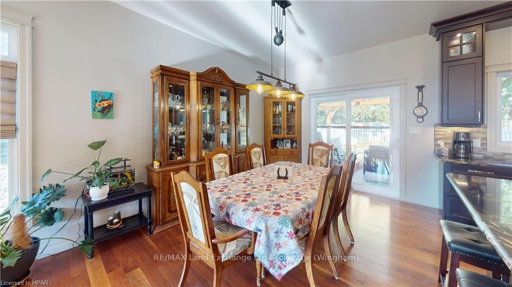 Listing Image 13