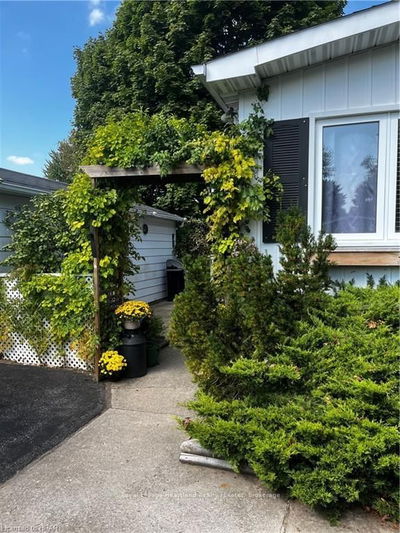 19 GEORGE St, Strathroy-Caradoc - SE image-0-1