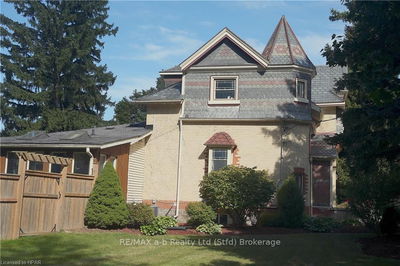 310 NORTHUMBERLAND St, North Dumfries -  image-0-3