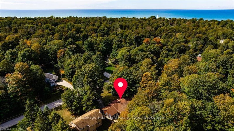 216 SHADYWOOD Cres, Huron-Kinloss, N2Z 2X3 | Image 2